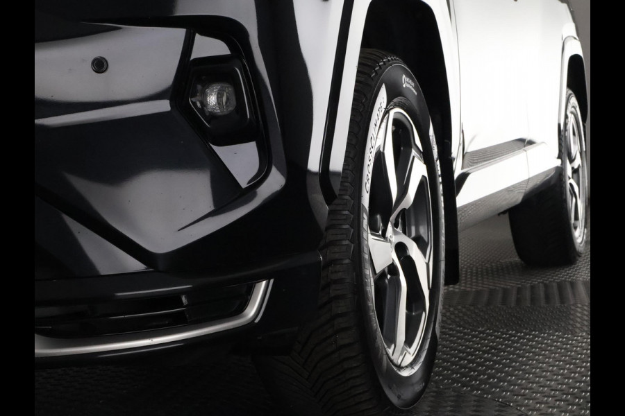 Toyota RAV4 2.5 Plug-in Hybrid AWD Business Plus | Stuur-/Stoelverwarming voor & achter | Apple Carplay & AndroidAUTO | Adapt.Cruise Control |