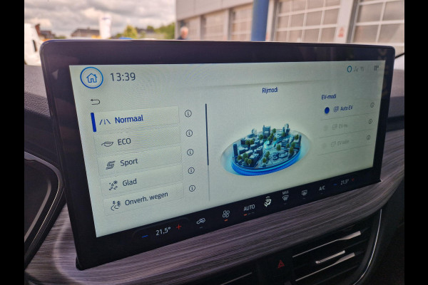 Ford Kuga 2.5 PHEV Active X 243pk | Driver Assistance Pack | Winterpack | Panoramadak | Technology Pack | All Weather Banden | Reserve wiel