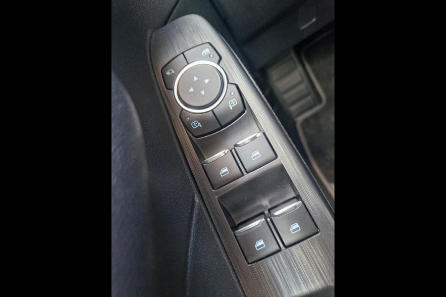Ford Kuga 2.5 PHEV Active X 243pk | Driver Assistance Pack | Winterpack | Panoramadak | Technology Pack | All Weather Banden | Reserve wiel