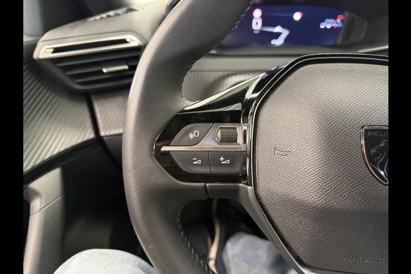 Peugeot 2008 1.2 PureTech 100 Allure Navigatie Apple Carplay/Android Auto Parkeersensoren Cruise Control Full LED Virtual Cockpit Climate Control Lichtmetalen velgen