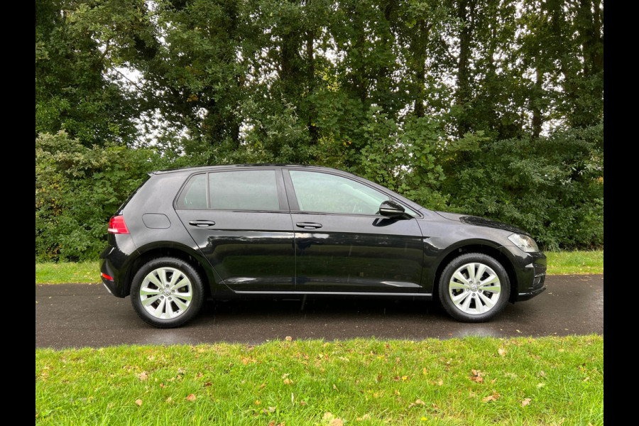 Volkswagen Golf 1.0 TSI Comfortline | Adaptief Cruise + Airco + Carplay Nu € 11.975,-!!!