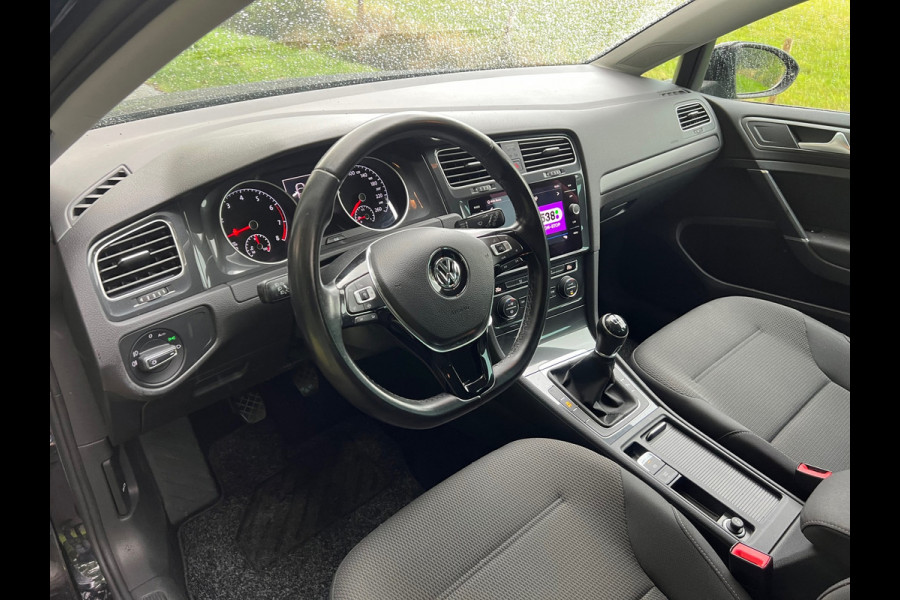 Volkswagen Golf 1.0 TSI Comfortline | Adaptief Cruise + Airco + Carplay Nu € 11.975,-!!!