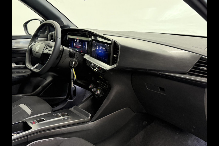 Opel Mokka 1.2 Turbo Hybrid GS AUTOMAAT Climate control Navigatie LED Parkeersensoren achter Camera Cruise control Lichtmetalen velgen Apple Carplay/ Android auto