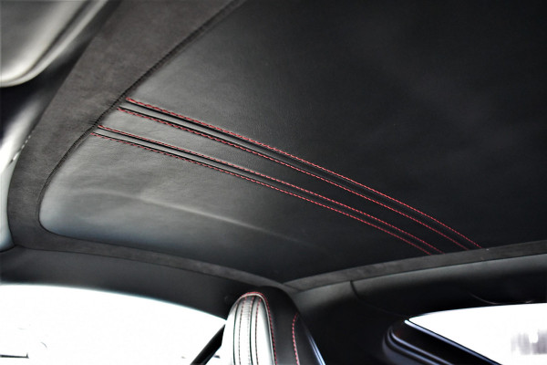 Aston Martin Vantage 4.0 V8 Carbon-ext | Ceramic-brakes | 26dkm