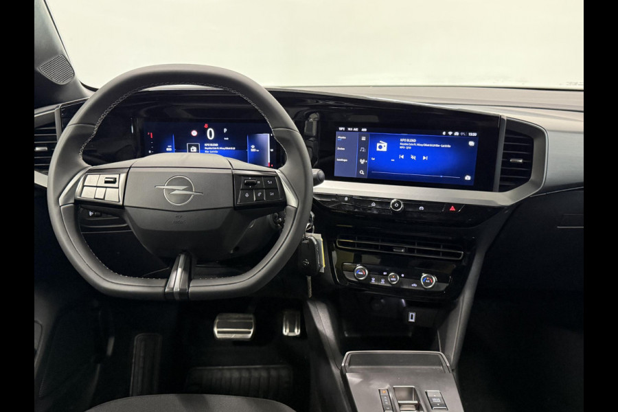 Opel Mokka 1.2 Turbo Hybrid GS AUTOMAAT Climate control Navigatie LED Parkeersensoren achter Camera Cruise control Lichtmetalen velgen Apple Carplay/ Android auto