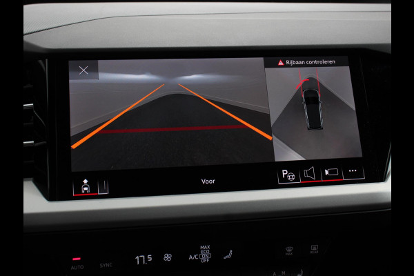 Audi Q4 e-tron 45 Advanced edition 82 kWh Climate control Adaptieve cruise control Parkeersensoren Keyless Verwarmde voorstoelen Lane assist LED Dodehoek assistent Navigatie Apple Carplay/ Android Auto