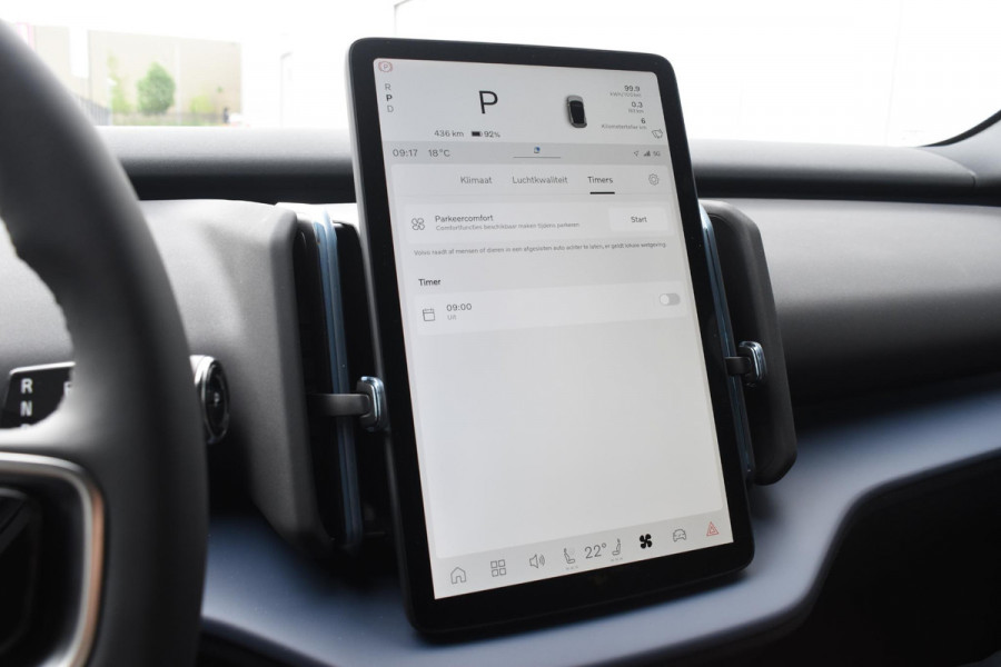 Volvo EX30 Single Motor Extended Range Plus Europa 69 kWh / Adaptive Cruise control / Extra getint glas / Climate Pack / Achteruitrijcamera / Elektrisch verstelbare stoelen / Parkeersensoren V+A
