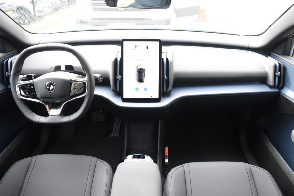 Volvo EX30 Single Motor Extended Range Plus Europa 69 kWh / Adaptive Cruise control / Extra getint glas / Climate Pack / Achteruitrijcamera / Elektrisch verstelbare stoelen / Parkeersensoren V+A