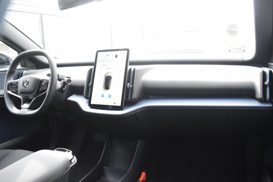 Volvo EX30 Single Motor Extended Range Plus Europa 69 kWh / Adaptive Cruise control / Extra getint glas / Climate Pack / Achteruitrijcamera / Elektrisch verstelbare stoelen / Parkeersensoren V+A