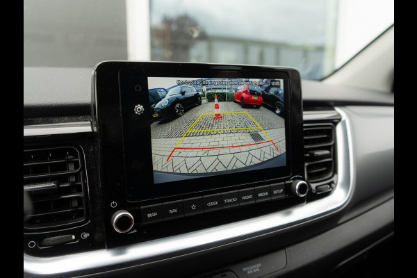 Kia Stonic 1.0 T-GDi MHEV DynamicPlusLine | Navi | PDC | CLima |