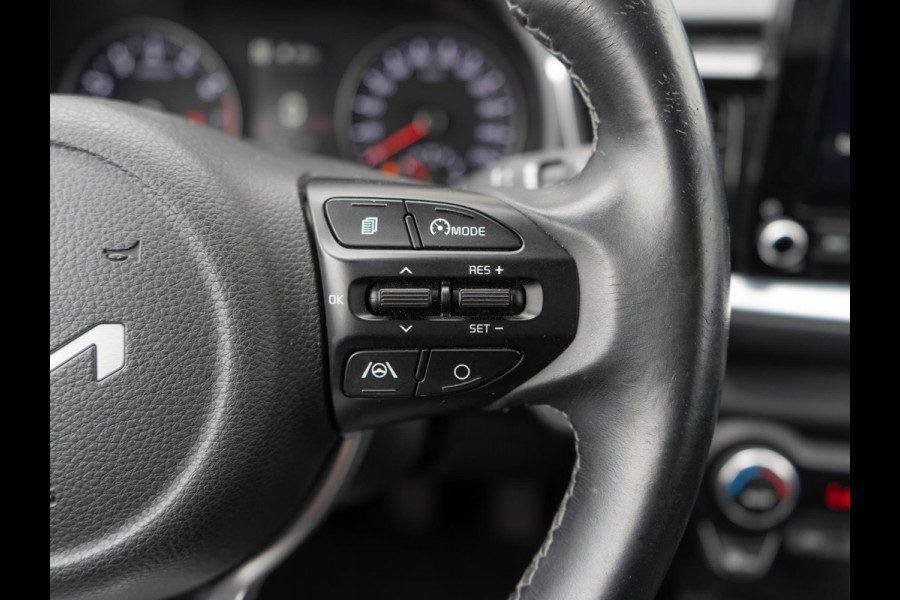 Kia Stonic 1.0 T-GDi MHEV DynamicPlusLine | Navi | PDC | CLima |