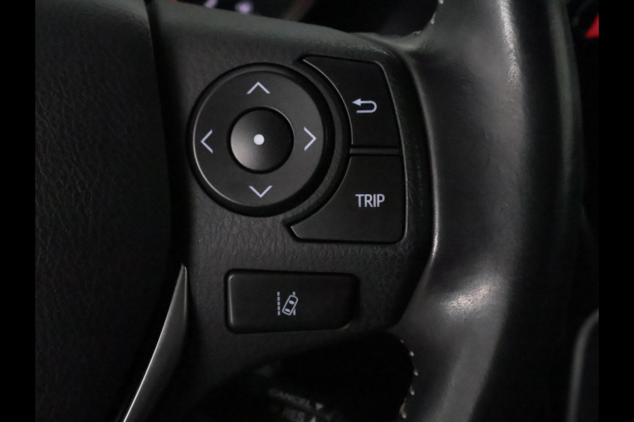 Toyota Auris 1.8 Hybrid Business Plus | Navigatie | Cruise control | Camera | Trekhaak |