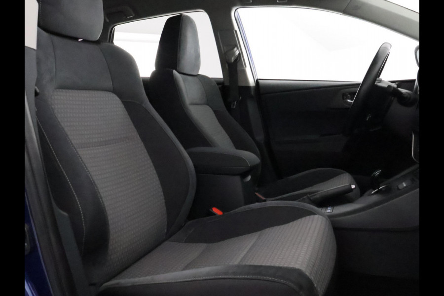 Toyota Auris 1.8 Hybrid Business Plus | Navigatie | Cruise control | Camera | Trekhaak |