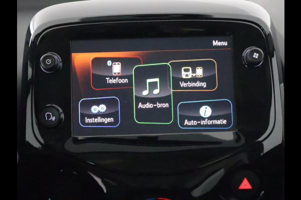 Toyota Aygo 1.0 VVT-i X-Joy Pack | Apple Carplay & AndroidAUTO | Lichtmetalen velgen | Privacy Glass |
