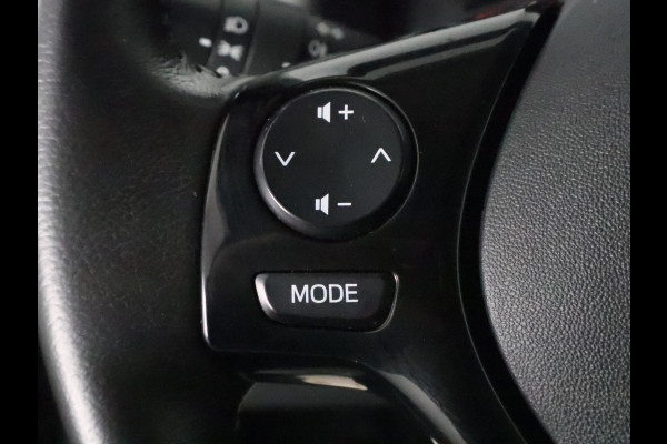 Toyota Aygo 1.0 VVT-i X-Joy Pack | Apple Carplay & AndroidAUTO | Lichtmetalen velgen | Privacy Glass |