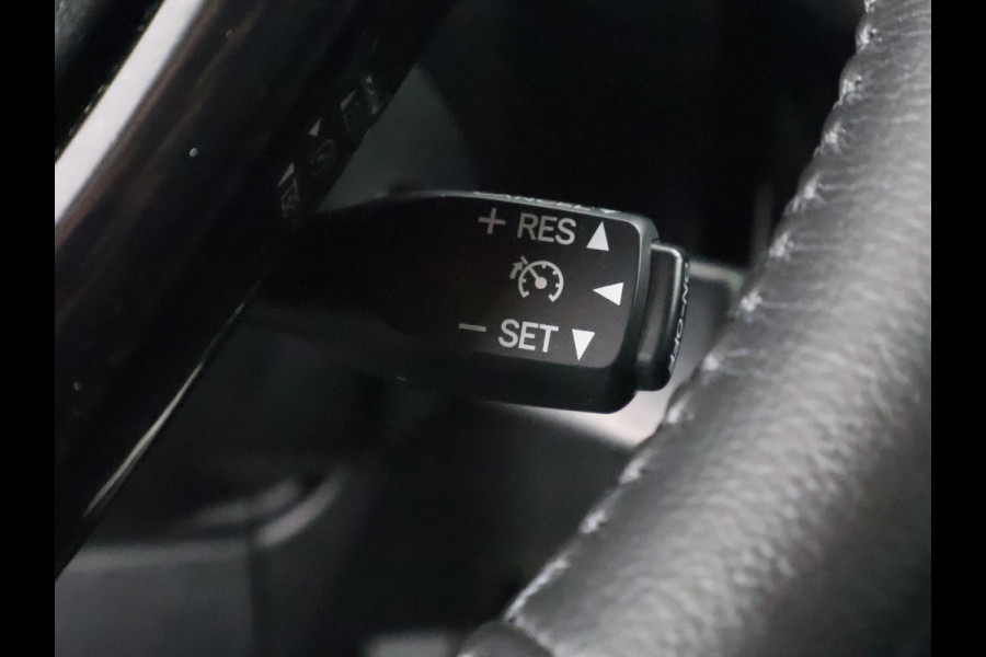 Toyota Aygo 1.0 VVT-i X-Joy Pack | Apple Carplay & AndroidAUTO | Lichtmetalen velgen | Privacy Glass |