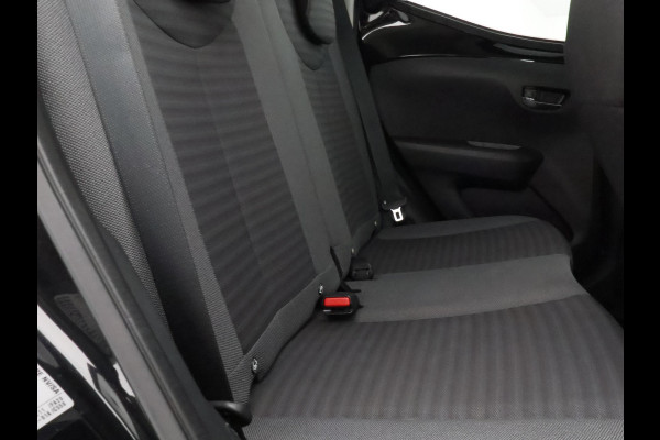 Toyota Aygo 1.0 VVT-i X-Joy Pack | Apple Carplay & AndroidAUTO | Lichtmetalen velgen | Privacy Glass |