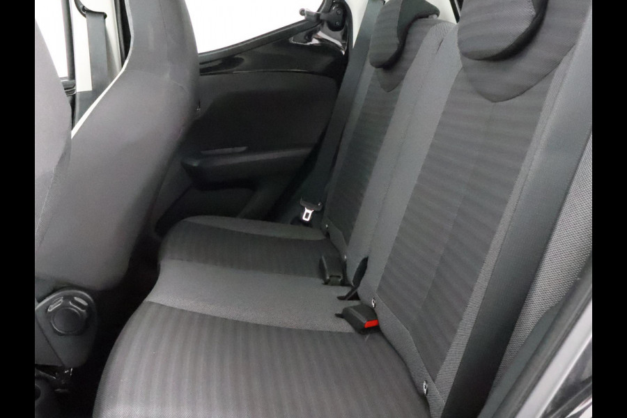 Toyota Aygo 1.0 VVT-i X-Joy Pack | Apple Carplay & AndroidAUTO | Lichtmetalen velgen | Privacy Glass |