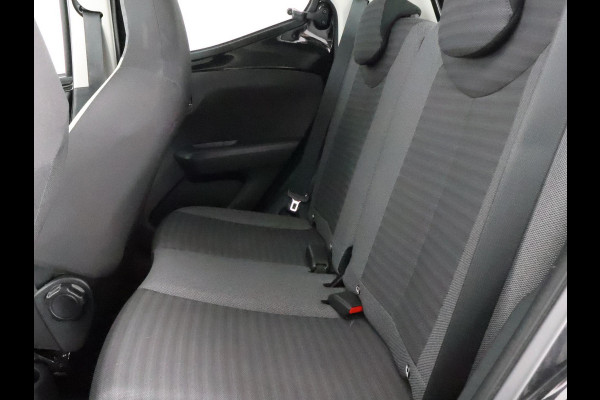 Toyota Aygo 1.0 VVT-i X-Joy Pack | Apple Carplay & AndroidAUTO | Lichtmetalen velgen | Privacy Glass |