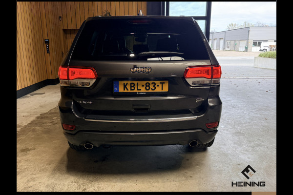 Jeep Grand Cherokee 3.6 Overland. Leer. Navi. Apple-carplay. Trekhaak. Van eerste eigenaar. BTW.