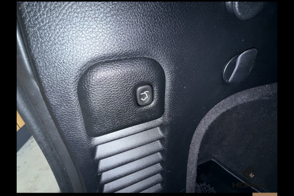 Jeep Grand Cherokee 3.6 Overland. Leer. Navi. Apple-carplay. Trekhaak. Van eerste eigenaar. BTW.