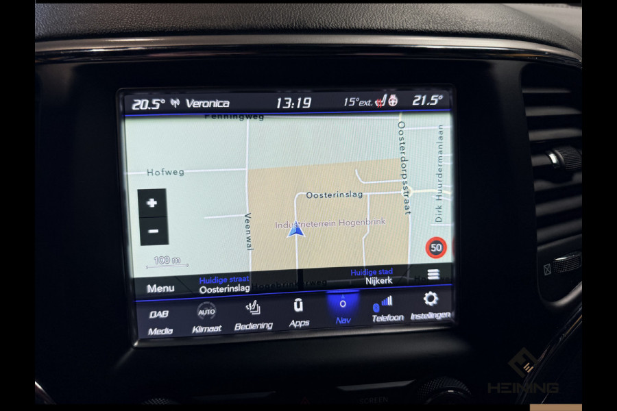 Jeep Grand Cherokee 3.6 Overland. Leer. Navi. Apple-carplay. Trekhaak. Van eerste eigenaar. BTW.