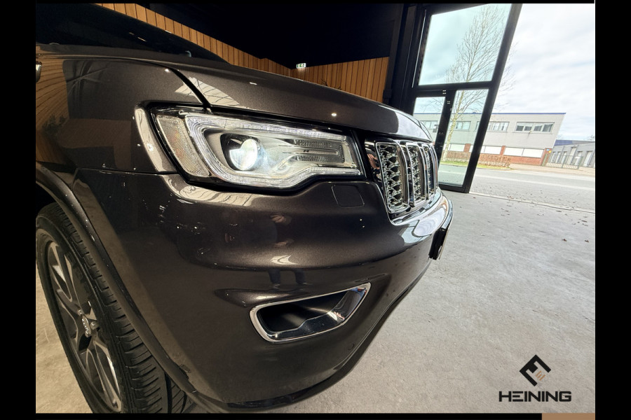 Jeep Grand Cherokee 3.6 Overland. Leer. Navi. Apple-carplay. Trekhaak. Van eerste eigenaar. BTW.
