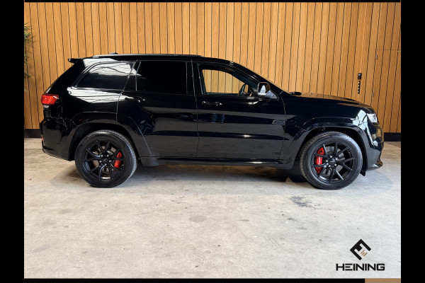Jeep Grand Cherokee 6.4 V8 SRT8. Grijs Kenteken | Navi | Apple-carplay Trekhaak. LPG. 93000 KM