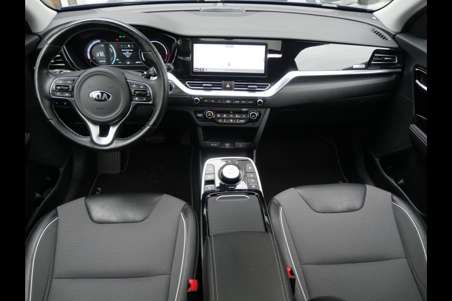 Kia e-Niro DynamicPlusLine 64 kWh | SOH 95,8% | Stoel/stuurverwarming | Schuif/kanteldak | Navi | Camera |