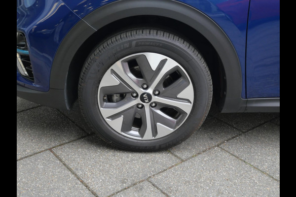 Kia e-Niro DynamicPlusLine 64 kWh | SOH 95,8% | Stoel/stuurverwarming | Schuif/kanteldak | Navi | Camera |