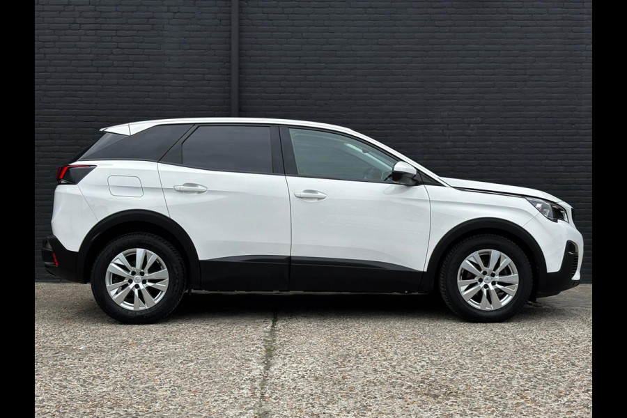 Peugeot 3008 1.2 PureTech Blue Lease Executive CAMERA | PDC | CRUISE | NWE APK