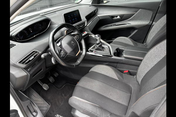 Peugeot 3008 1.2 PureTech Blue Lease Executive CAMERA | PDC | CRUISE | NWE APK