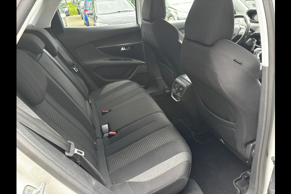 Peugeot 3008 1.2 PureTech Blue Lease Executive CAMERA | PDC | CRUISE | NWE APK