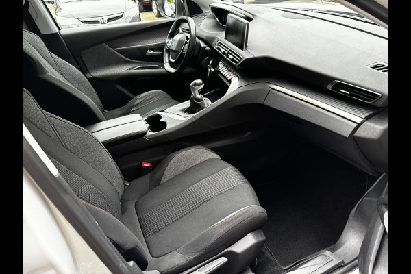 Peugeot 3008 1.2 PureTech Blue Lease Executive CAMERA | PDC | CRUISE | NWE APK