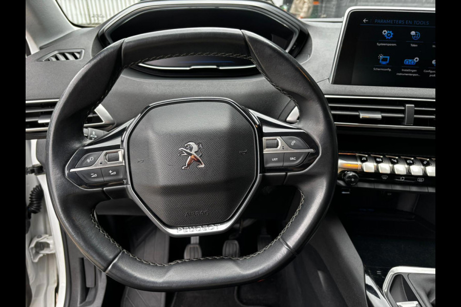 Peugeot 3008 1.2 PureTech Blue Lease Executive CAMERA | PDC | CRUISE | NWE APK