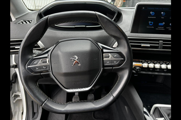 Peugeot 3008 1.2 PureTech Blue Lease Executive CAMERA | PDC | CRUISE | NWE APK