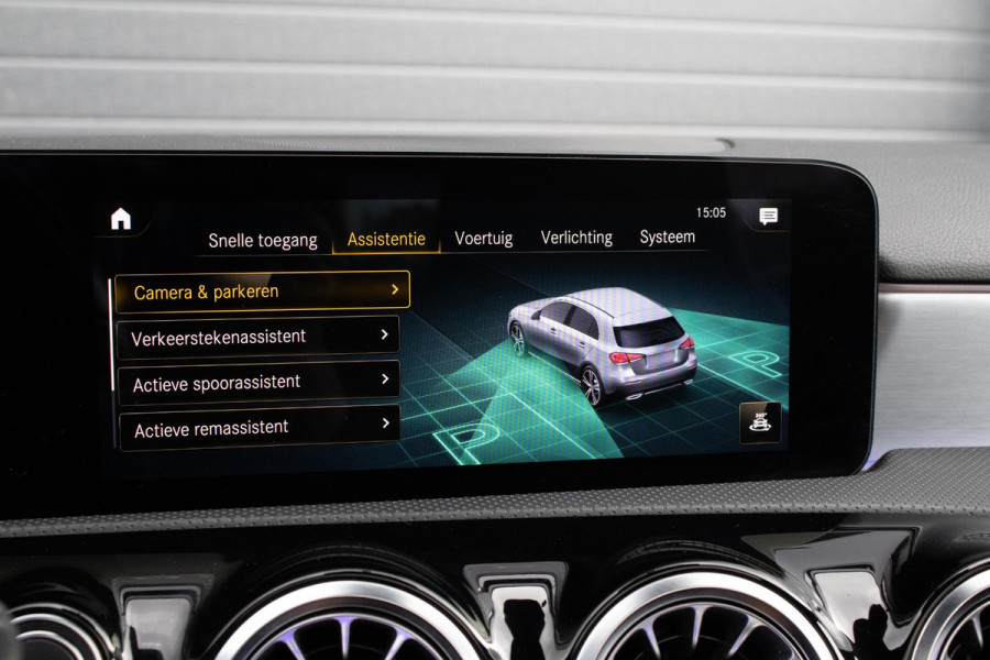 Mercedes-Benz A-Klasse 250 Premium Plus PANO CAMERA STOELVERWARMING