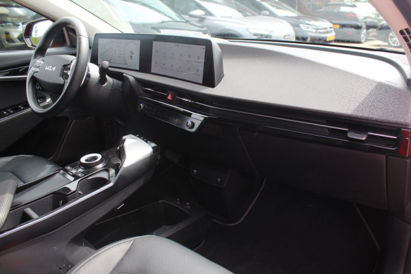 Kia Ev6 Plus Advanced AWD 77.4 kWh / Panoramadak / Camera / Keyless / ACC / Leder / Navigatie / 20'' / Stoelventilatie / V2L / Meridian / Dodehoek / DAB / Warmtepomp / Premium audio