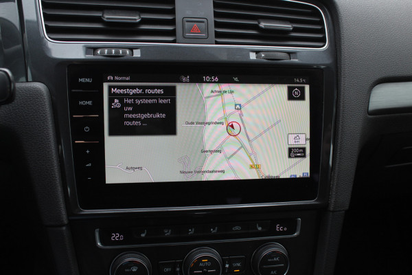 Volkswagen e-Golf e-Golf / SOH 93% / NL Auto! / CarPlay / Parkeerhulp V+A / 16'' / LED / DAB / ACC