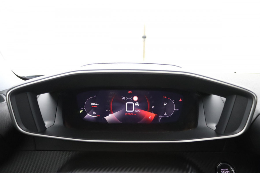 Peugeot 2008 1.2 Allure*CARPLAY*ACC*LANE-ASS*NAVI*CAM*ECC*HAAK*