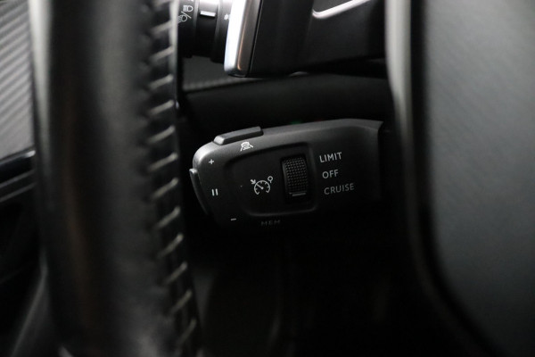 Peugeot 2008 1.2 Allure*CARPLAY*ACC*LANE-ASS*NAVI*CAM*ECC*HAAK*