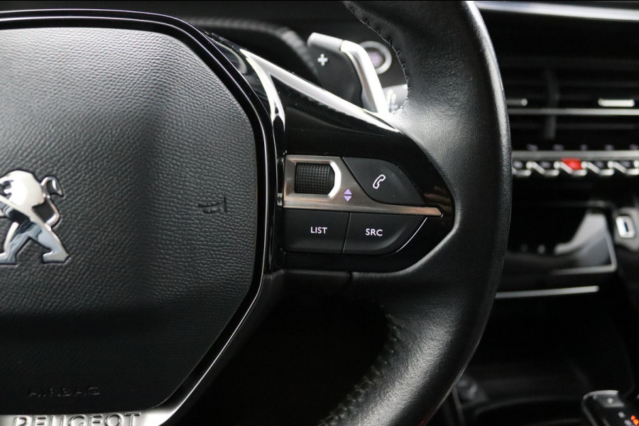 Peugeot 2008 1.2 Allure*CARPLAY*ACC*LANE-ASS*NAVI*CAM*ECC*HAAK*