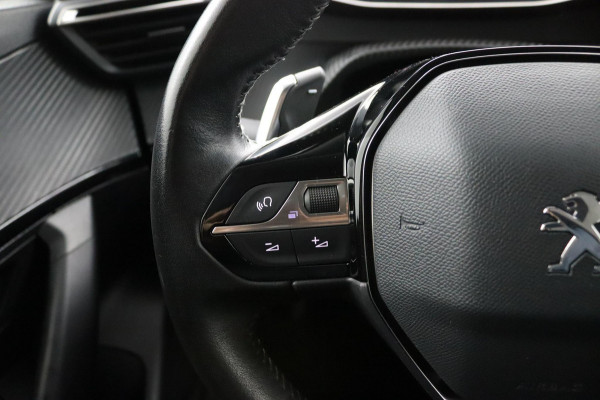 Peugeot 2008 1.2 Allure*CARPLAY*ACC*LANE-ASS*NAVI*CAM*ECC*HAAK*