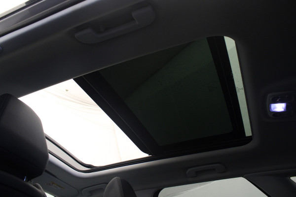 Peugeot 3008 1.2 PureTech Blue Lease Premium Avantage |Pano|Stoelverw.|
