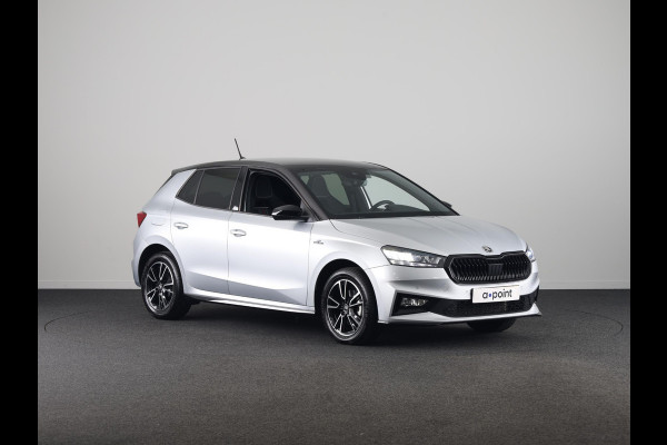 Škoda Fabia 1.0 TSI Monte Carlo 115 pk Automaat (DSG) | Verlengde garantie | Navigatie via App | Parkeersensoren | Achteruitrijcamera | Adaptieve cruise control | Stoelverwarming |