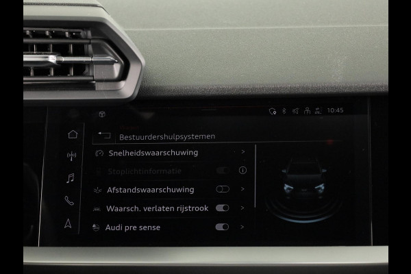 Audi A3 Sportback 30 TFSI Pro Line 110 pk S-tronic |Verlengde garantie | Navigatie via App | Parkeersensoren achter | Apple Carplay/Android Auto |