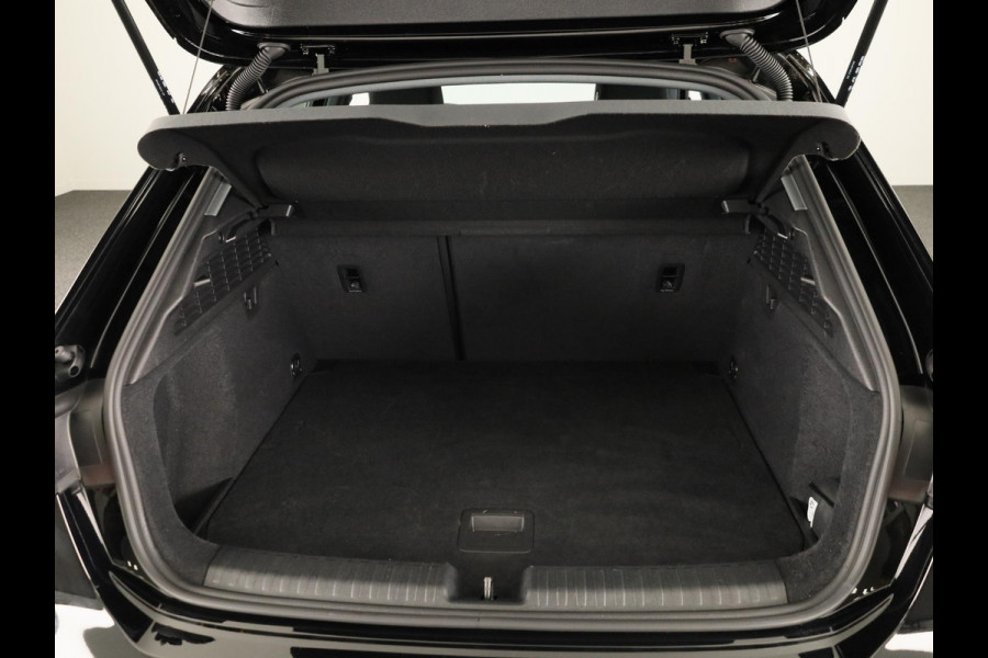 Audi A3 Sportback 30 TFSI Pro Line 110 pk S-tronic |Verlengde garantie | Navigatie via App | Parkeersensoren achter | Apple Carplay/Android Auto |