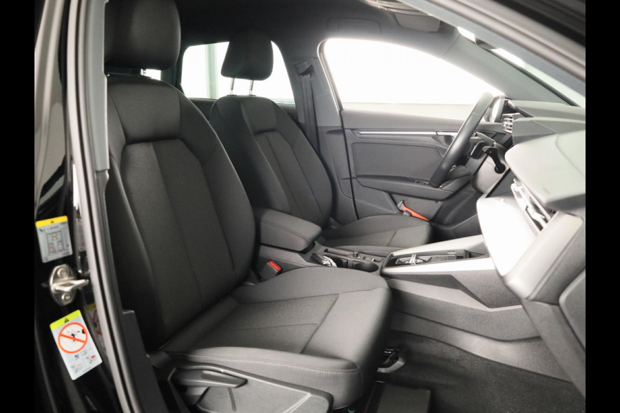 Audi A3 Sportback 30 TFSI Pro Line 110 pk S-tronic |Verlengde garantie | Navigatie via App | Parkeersensoren achter | Apple Carplay/Android Auto |