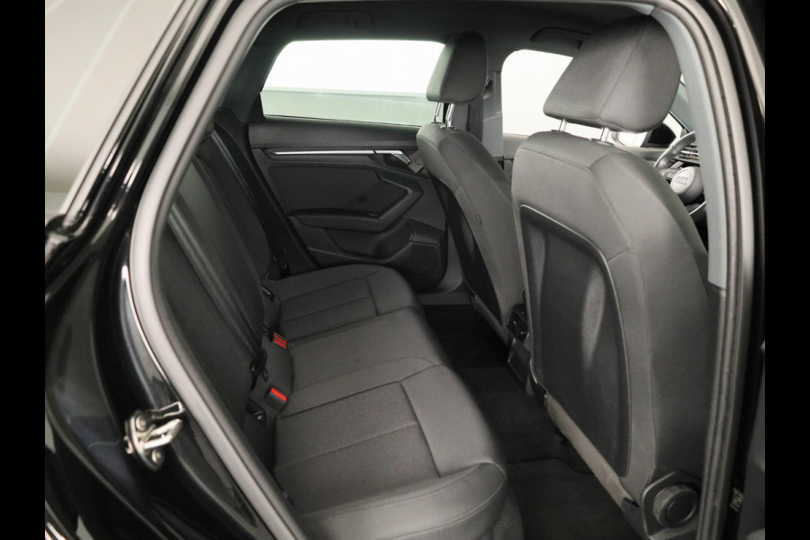 Audi A3 Sportback 30 TFSI Pro Line 110 pk S-tronic |Verlengde garantie | Navigatie via App | Parkeersensoren achter | Apple Carplay/Android Auto |