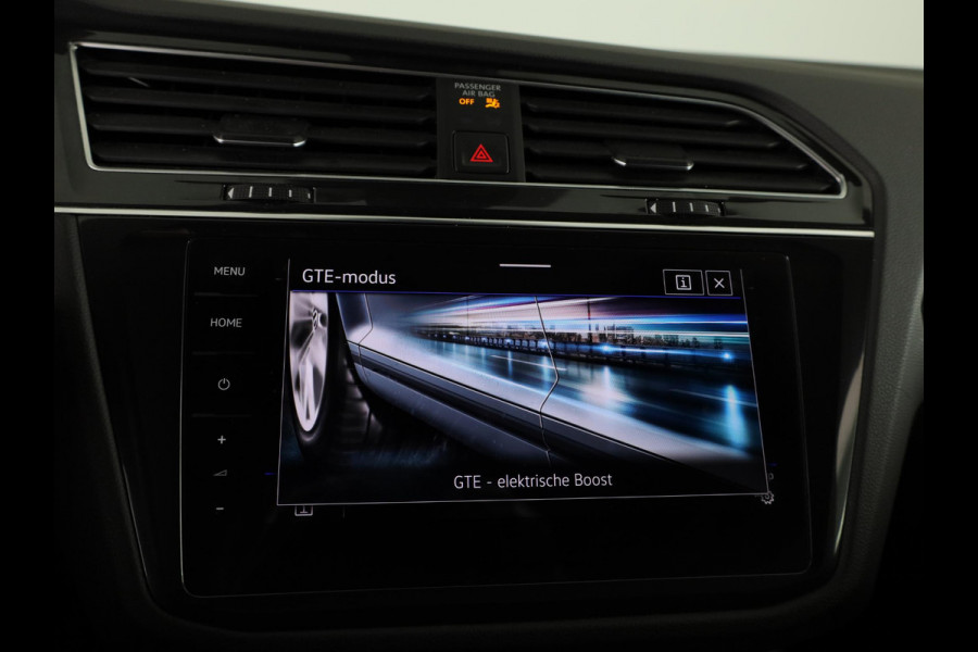 Volkswagen Tiguan 1.4 TSI eHybrid R-Line Business 245PK PHEV | Navigatie | Trekhaak | Parkeercamera | Adaptief onderstel | Black Style |